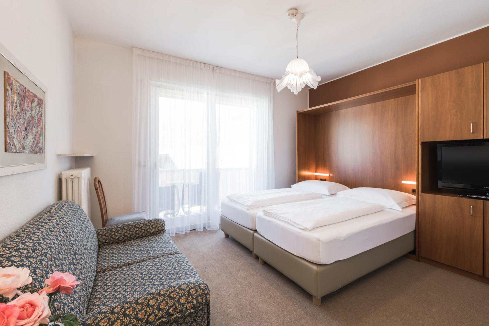 Residence Desiree Classic & Design Merano Quarto foto